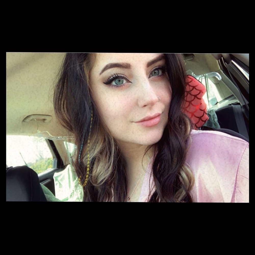 Meet your Posher, Gabrielle